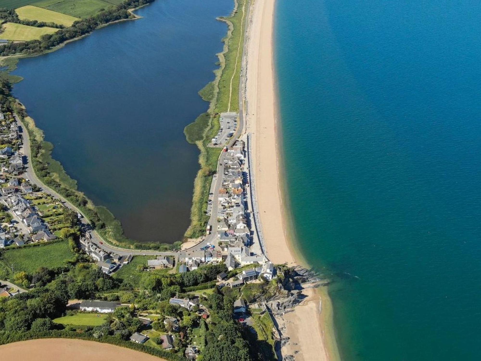 The Barn, 21 At The Beach, Torcross Beesands Eksteriør bilde